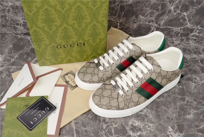 MEN’S GUCCI ACE SNEAKER WITH WEB – GCC283