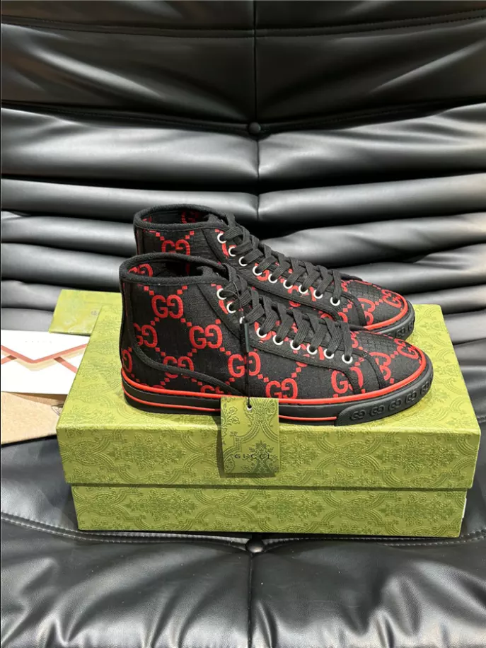 MEN’S GUCCI TENNIS 1977 HIGH-TOP SNEAKER – GCC308