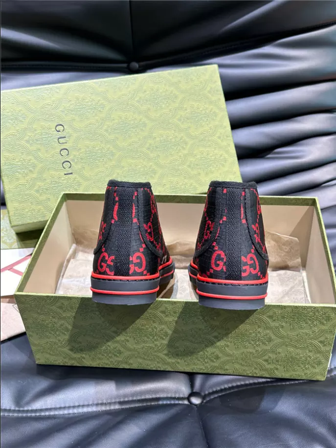 MEN’S GUCCI TENNIS 1977 HIGH-TOP SNEAKER – GCC308