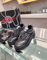 VERSACE WOMEN’S ODISSEA SNEAKERS IN BLACK LEATHER – VSS017