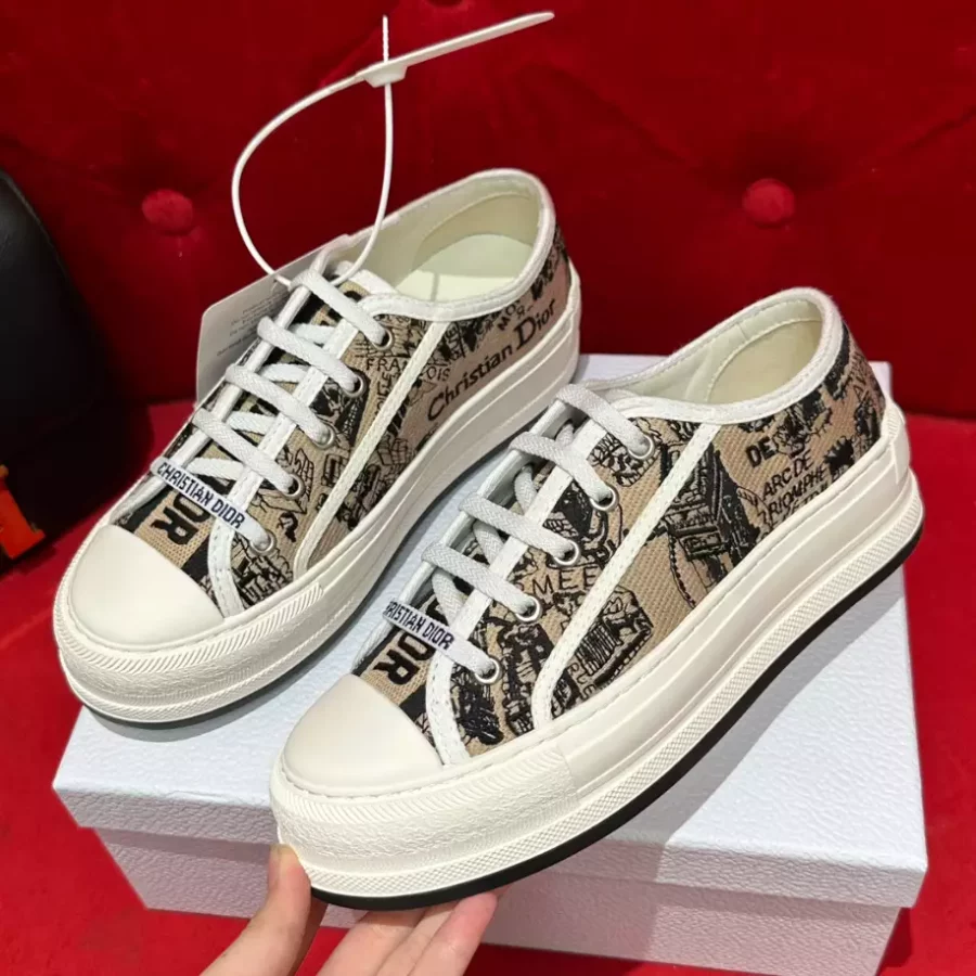 WALK’N’DIOR PLATFORM SNEAKER – DO0189