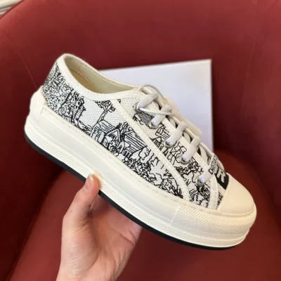 WALK’N’DIOR PLATFORM SNEAKER – DO0192