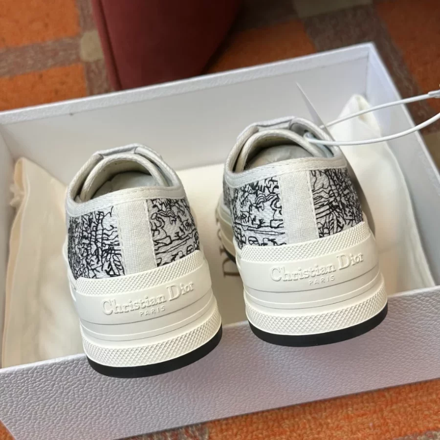 WALK’N’DIOR PLATFORM SNEAKER – DO0192