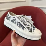 WALK’N’DIOR PLATFORM SNEAKER – DO0197