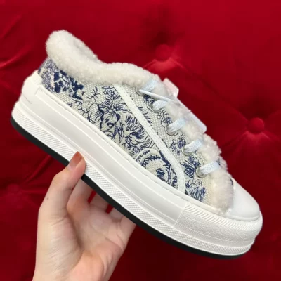 WALK’N’DIOR PLATFORM SNEAKER – DO0223