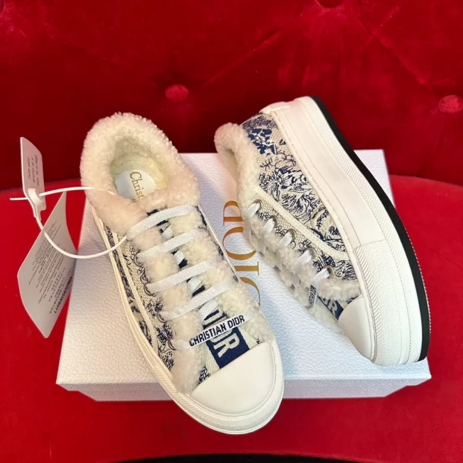 WALK’N’DIOR PLATFORM SNEAKER – DO0223