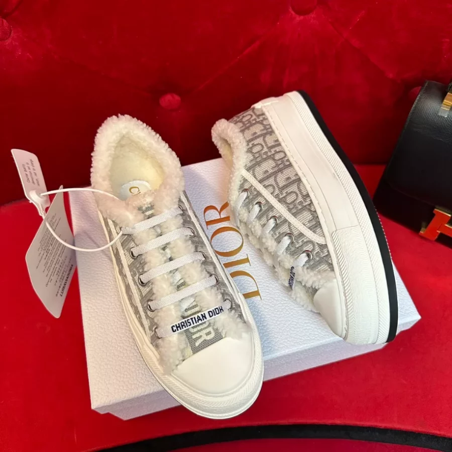 WALK’N’DIOR PLATFORM SNEAKER – DO0225