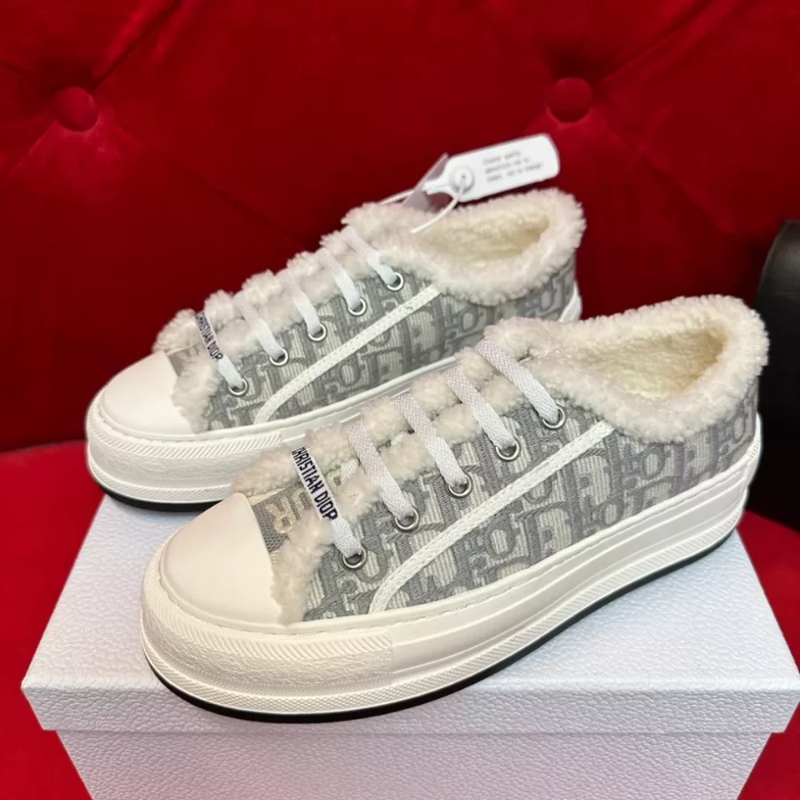 WALK’N’DIOR PLATFORM SNEAKER – DO0225