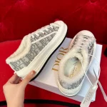 WALK’N’DIOR PLATFORM SNEAKER – DO0225