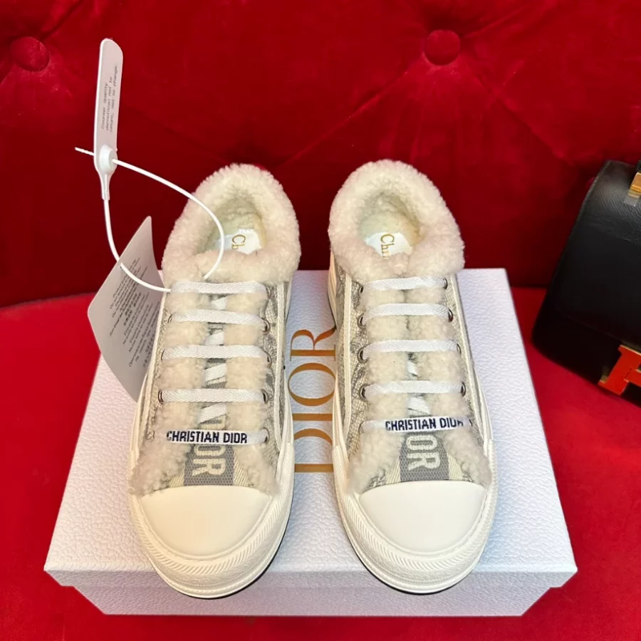 WALK’N’DIOR PLATFORM SNEAKER – DO0226