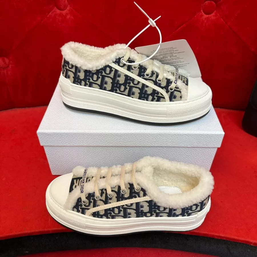 WALK’N’DIOR PLATFORM SNEAKER – DO0227