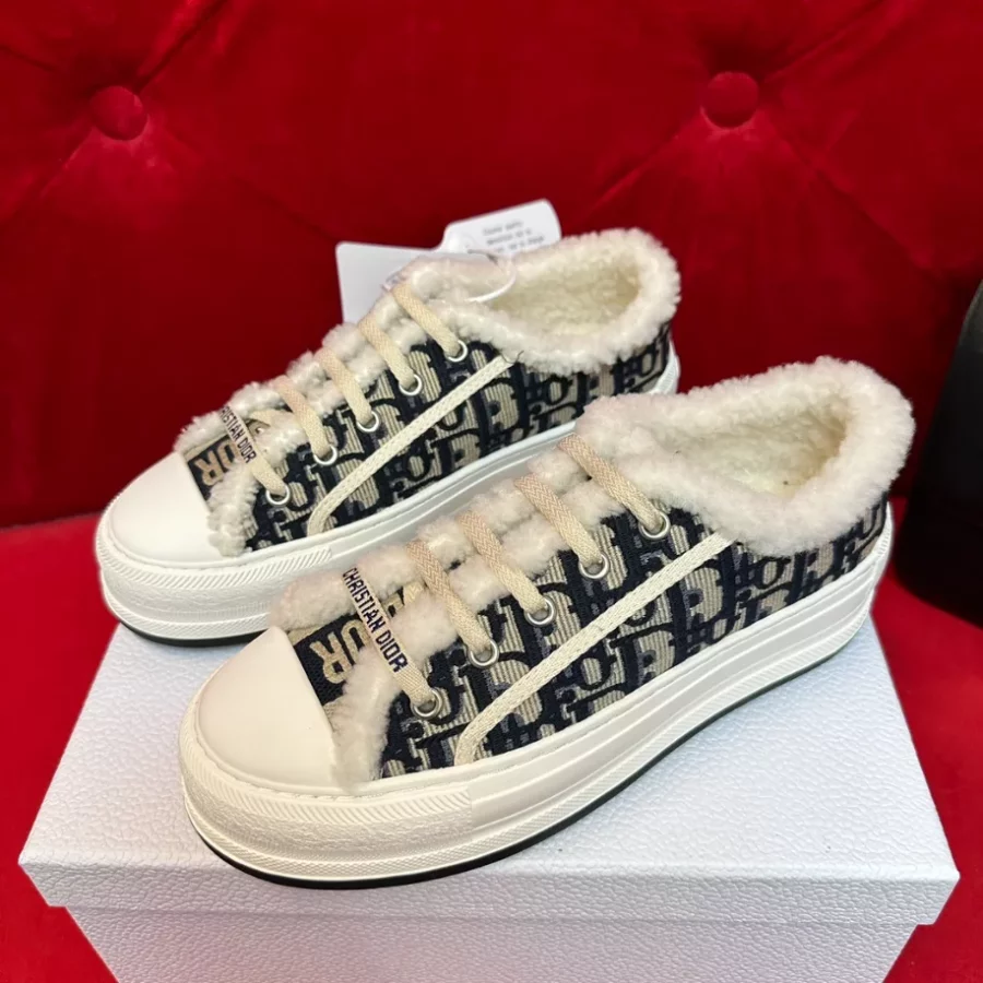 WALK’N’DIOR PLATFORM SNEAKER – DO0227