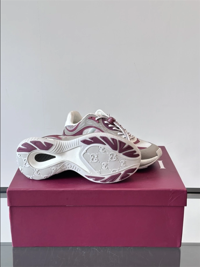 WOMEN’S GUCCI 2.0 SNEAKERS – GCC261