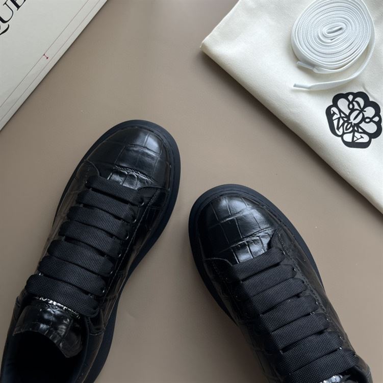 ALEXANDER MCQUEEN ALL-OVER STAMPED CROCODILE SNEAKERS – ALD019