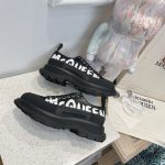 ALEXANDER MCQUEEN GRAFFITI TREAD SLICK LOW-TOP SNEAKERS – ALD028