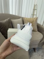 ALEXANDER MCQUEEN GRAFFITI TREAD SLICK LOW-TOP SNEAKERS – ALD033