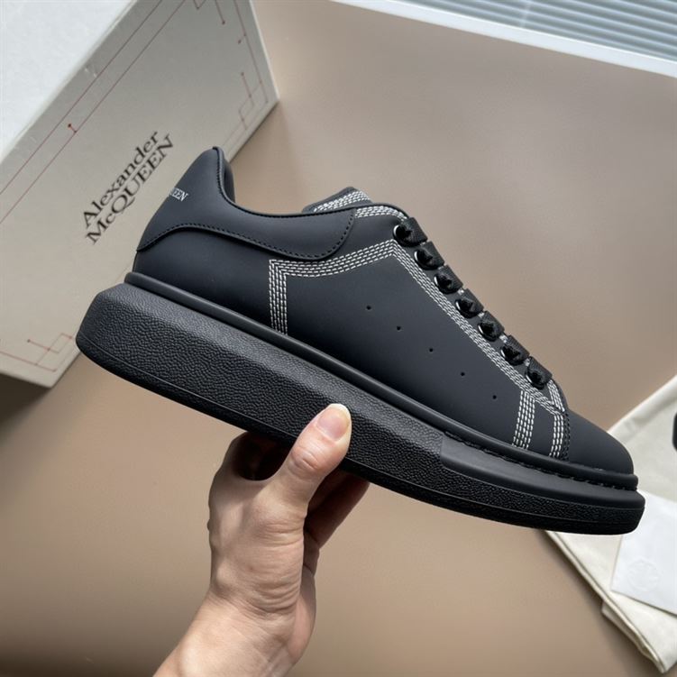 ALEXANDER MCQUEEN OVERSIZED LEATHER SNEAKERS – ALD018