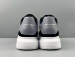 ALEXANDER MCQUEEN OVERSIZED SNEAKER IN BLACK/WHITE/GREY – ALD036