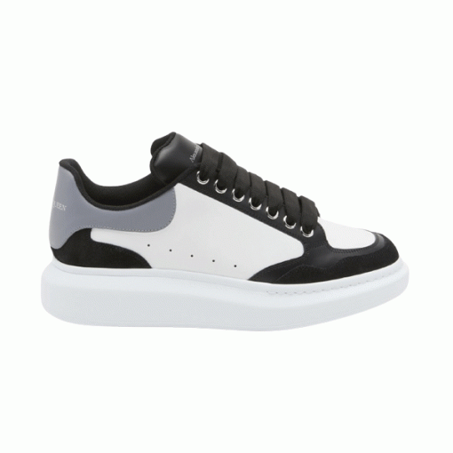 ALEXANDER MCQUEEN OVERSIZED SNEAKER IN BLACK/WHITE/GREY – ALD036