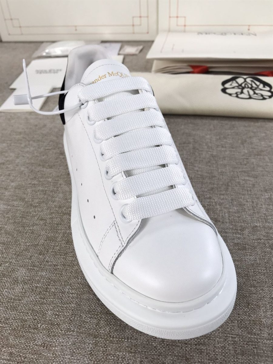 ALEXANDER MCQUEEN SNEAKER – ALD005