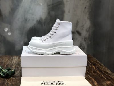 alexander-mcqueen-tread-slick-high-top-sneakers-ald026-olaw1.jpg