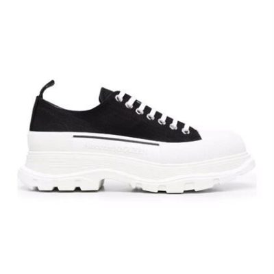 ALEXANDER MCQUEEN TREAD SLICK LOW TOP SNEAKER – ALD010