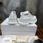 ALEXANDER MCQUEEN TREAD SLICK LOW TOP SNEAKER – ALD011