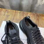 ALEXANDER MCQUEEN TREAD SLICK LOW-TOP SNEAKERS – ALD031