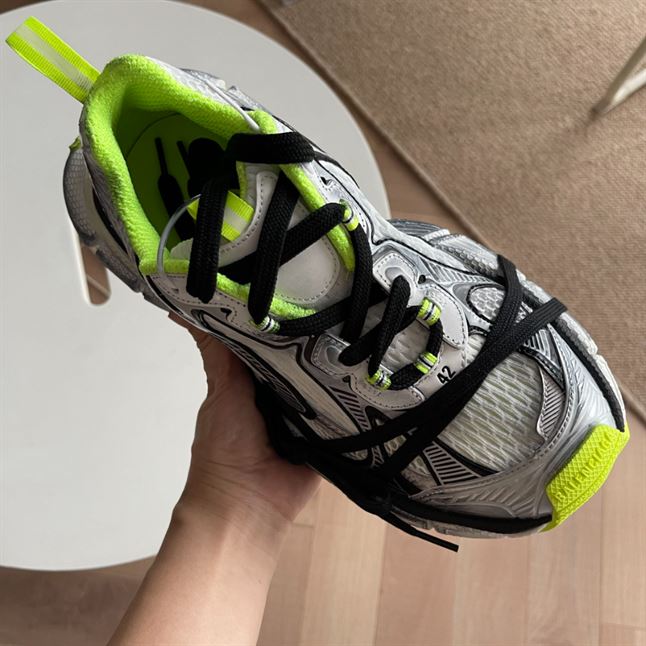 BALENCIAGA 3XL SNEAKER – BLA085