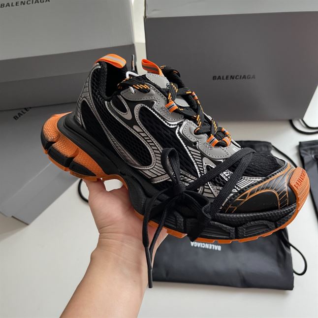 BALENCIAGA 3XL SNEAKER IN BLACK – BLA084