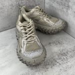 BALENCIAGA DEFENDER SNEAKER IN BEIGE – BLA046