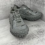 BALENCIAGA DEFENDER SNEAKER IN GREY – BLA047