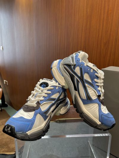 balenciaga-runner-sneaker-blue-grey-bla077-i59pi.jpg