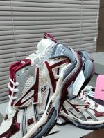 BALENCIAGA RUNNER SNEAKER IN GREY – BLA055