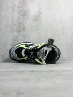 BALENCIAGA RUNNER SNEAKER IN GREY – BLA057