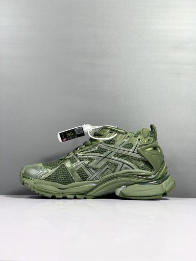 balenciaga-runner-trainers-in-dark-green-mesh-and-nylon-bla025-lzvux.jpg