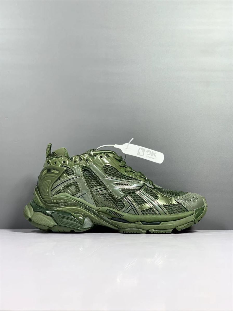 BALENCIAGA RUNNER TRAINERS IN DARK GREEN MESH AND NYLON – BLA025