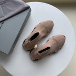 BALENCIAGA SPEED RECYCLED KNIT GRAFFITI SNEAKER IN BEIGE – BLA050