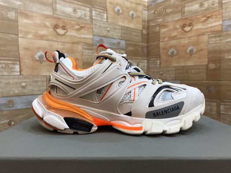 BALENCIAGA TRACK 3 SNEAKERS IN WHITE AND ORANGE – BLA001