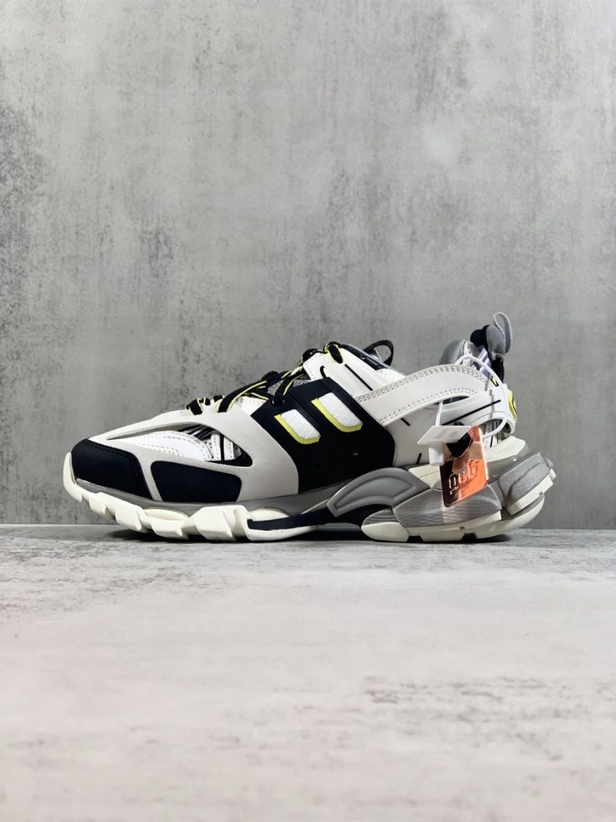 BALENCIAGA TRACK 3.0 SNEAKERS IN WHITE/GREY/BLACK – BLA003