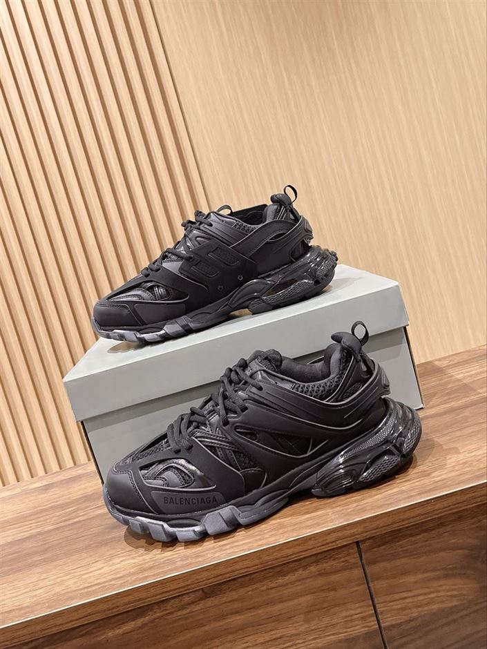 BALENCIAGA TRACK TRAINERS BLACK – BLA070
