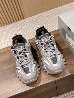 BALENCIAGA TRACK TRAINERS GREY – BLA071