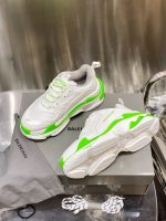 BALENCIAGA TRIPLE S 1.0 SNEAKERS IN WHITE AND GREEN – BLA022