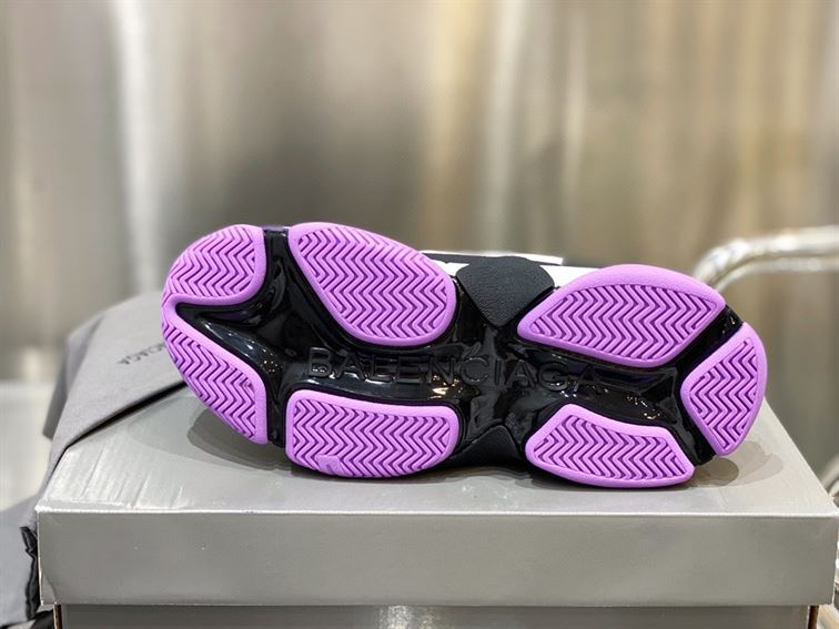 BALENCIAGA TRIPLE S 1.0 SNEAKERS IN WHITE AND LILAC – BLA021