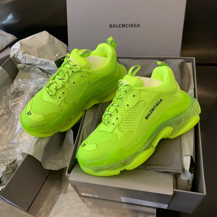 BALENCIAGA TRIPLE S CLEAR SOLE IN GREEN – BLA018