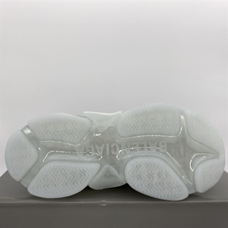 BALENCIAGA TRIPLE S IN WHITE – BLA027