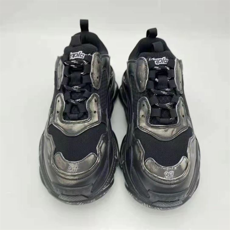 BALENCIAGA TRIPLE S SNEAKERS – BLA075