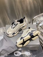 BALENCIAGA TRIPLE S SNEAKERS IN GREY AND BLACK – BLA020