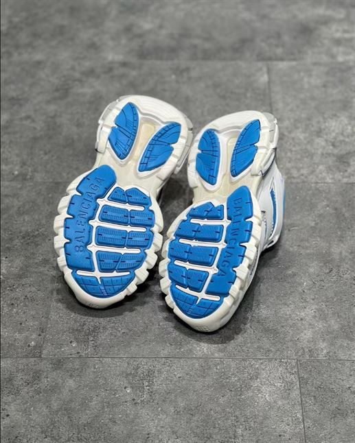 BALENCIAGA X ADIDAS TRACK FORUM LOW TOP SNEAKER – BLA081