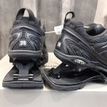 BALENCIAGA X-PANDER SNEAKER IN BLACK – BLA041